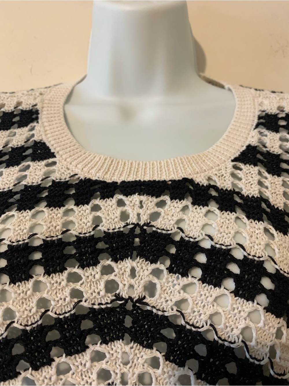 a new day Black and Cream Striped Crochet Knit Tank Top - Picture 3 of 7